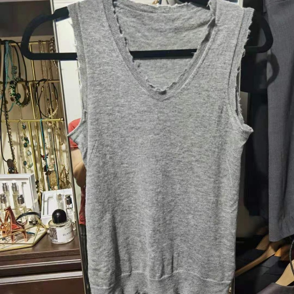 ZV 100% cashmere light weight vest